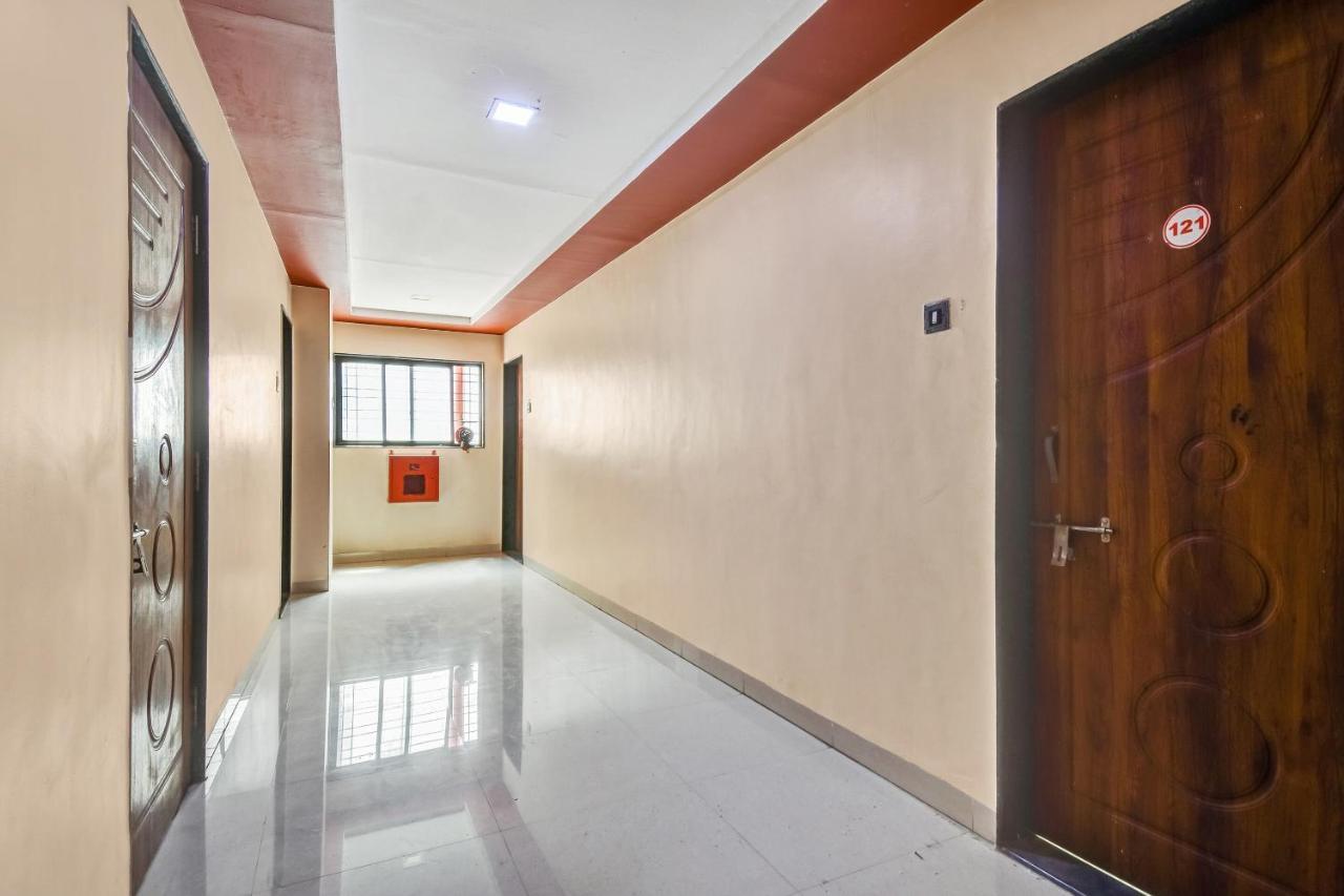 Oyo Hotel Samarth Lodge Sholapur Exterior foto