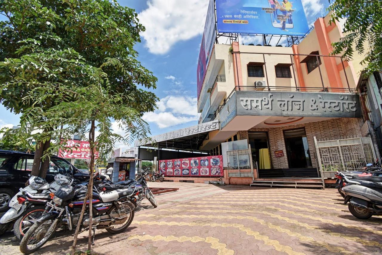 Oyo Hotel Samarth Lodge Sholapur Exterior foto